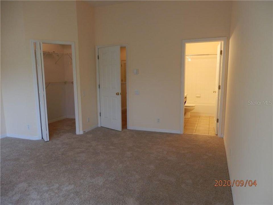 For Rent: $2,500 (2 beds, 2 baths, 1269 Square Feet)