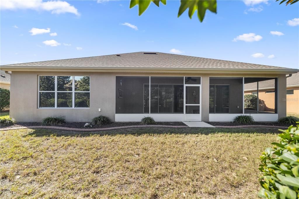 For Sale: $399,000 (3 beds, 2 baths, 1958 Square Feet)