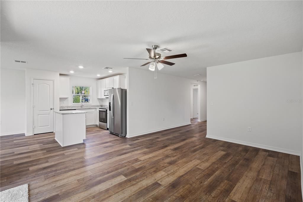 Living Room/Kitchen