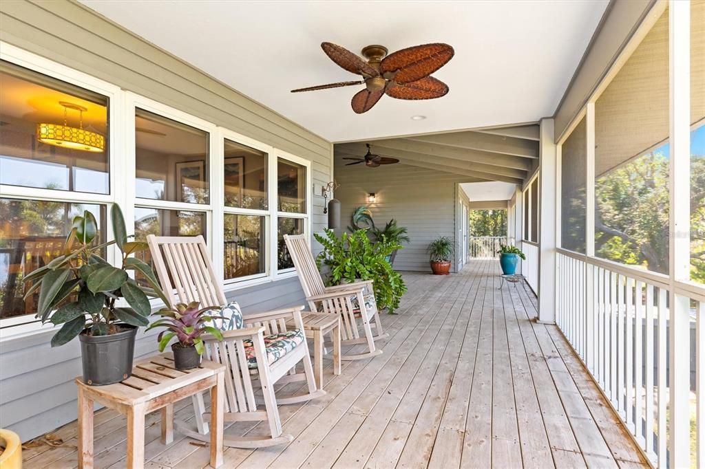 Porch/Lanai