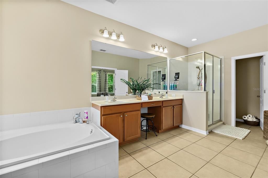 Garden tub and double sinks