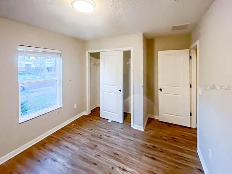 For Sale: $349,900 (3 beds, 2 baths, 1537 Square Feet)