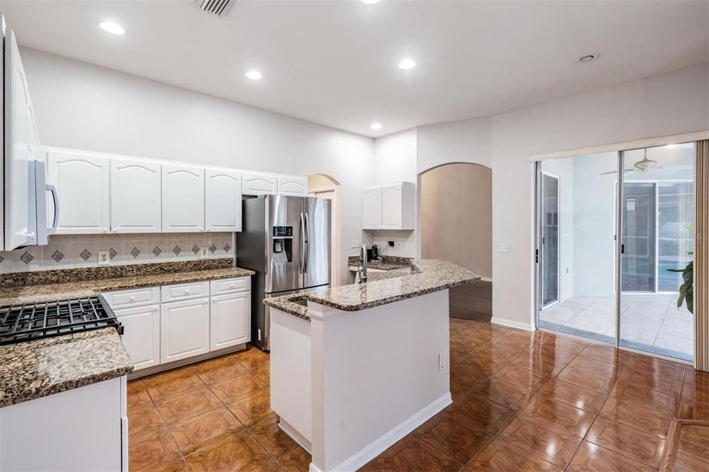 Active With Contract: $470,000 (4 beds, 3 baths, 2141 Square Feet)