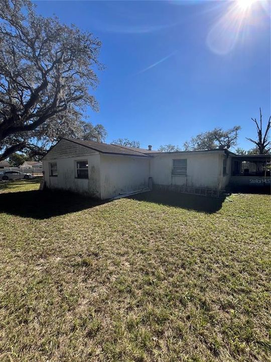 For Sale: $145,000 (3 beds, 2 baths, 1908 Square Feet)