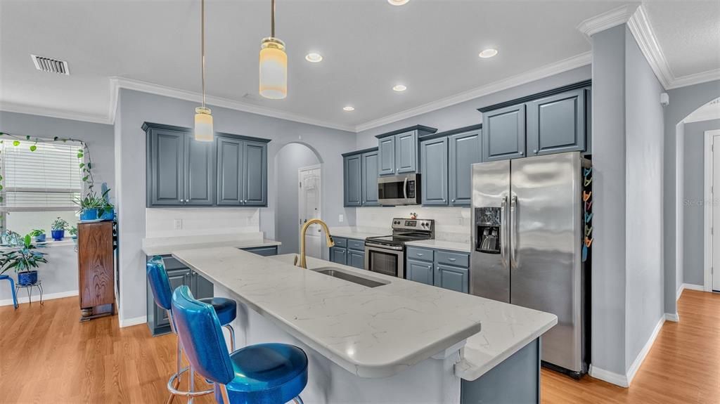 For Sale: $495,000 (4 beds, 2 baths, 2452 Square Feet)