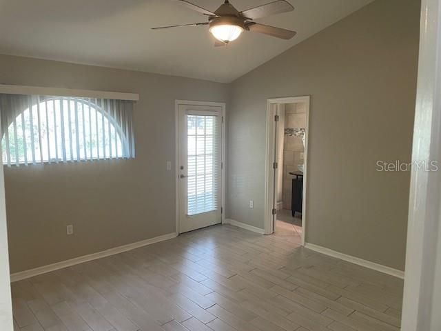 For Rent: $2,495 (3 beds, 2 baths, 1723 Square Feet)