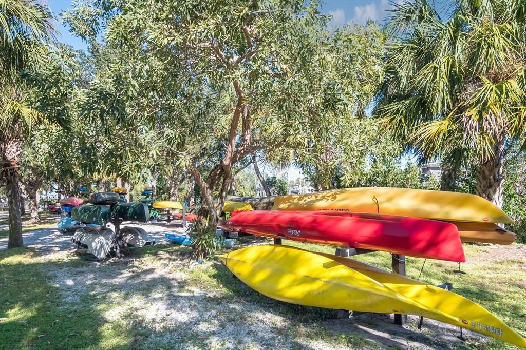 Community Kayak Launch into the Manatee River