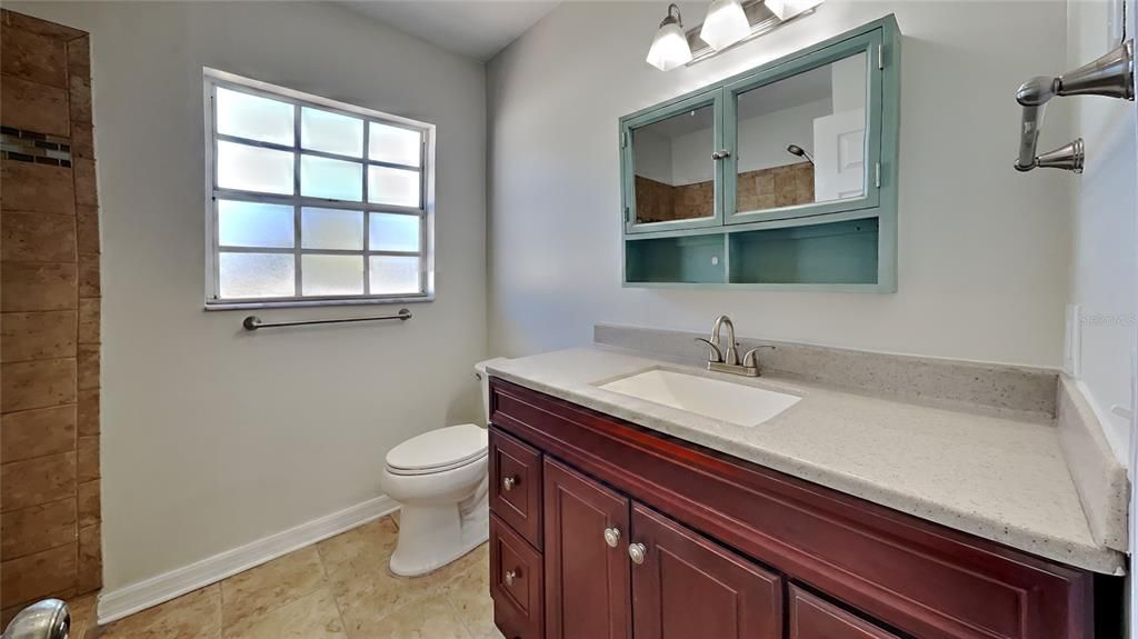 For Sale: $449,900 (3 beds, 2 baths, 1405 Square Feet)