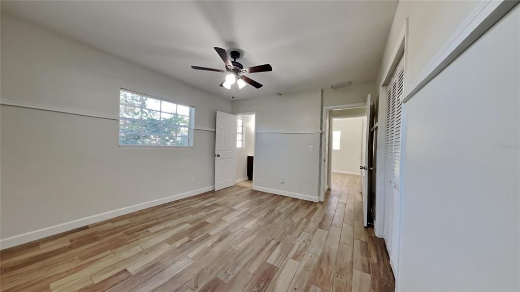 For Sale: $449,900 (3 beds, 2 baths, 1405 Square Feet)