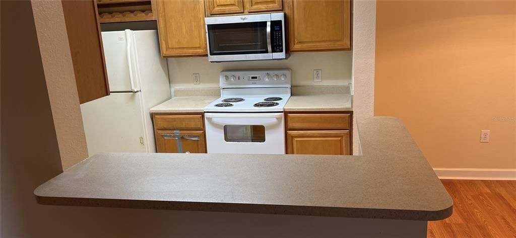 For Rent: $1,600 (2 beds, 2 baths, 1133 Square Feet)