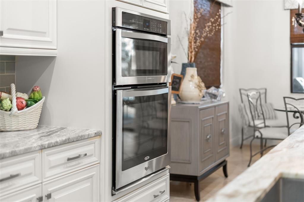 Kitchen with Microwave & Wall Oven