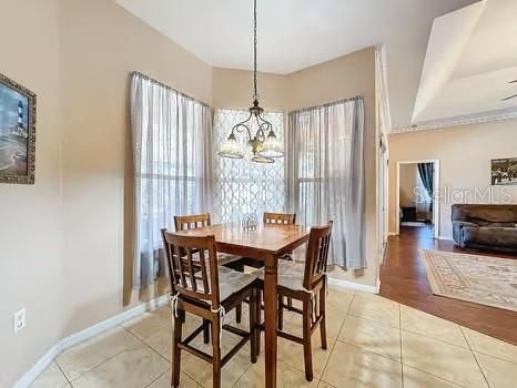 For Sale: $402,900 (3 beds, 2 baths, 1984 Square Feet)