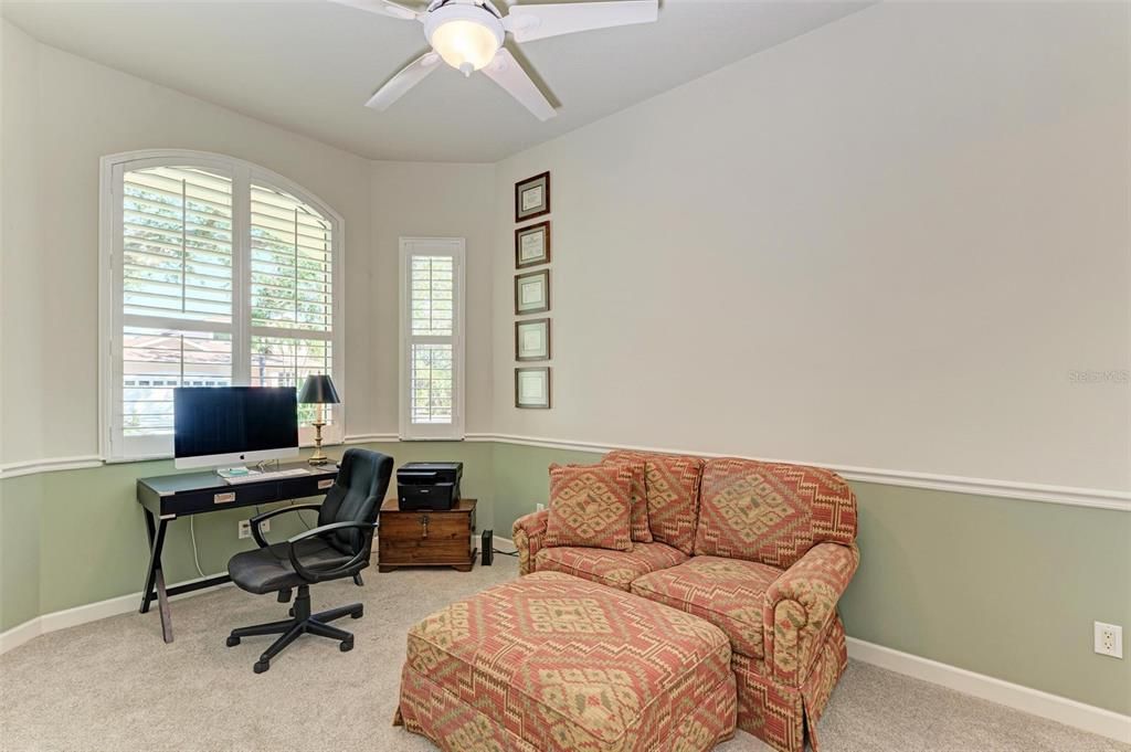 Activo con contrato: $655,000 (3 camas, 2 baños, 1915 Pies cuadrados)