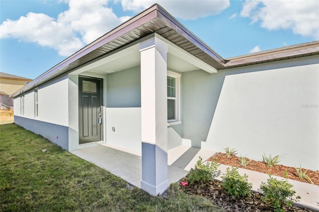 For Sale: $305,350 (4 beds, 2 baths, 1687 Square Feet)