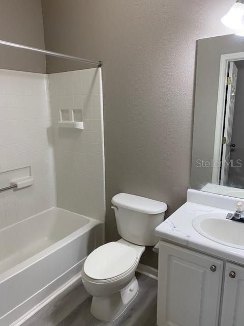 For Sale: $209,500 (2 beds, 2 baths, 1048 Square Feet)