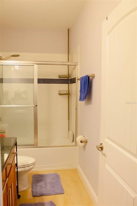 2nd bathroom