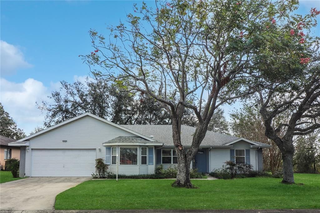 Spacious home on a private conservation lot