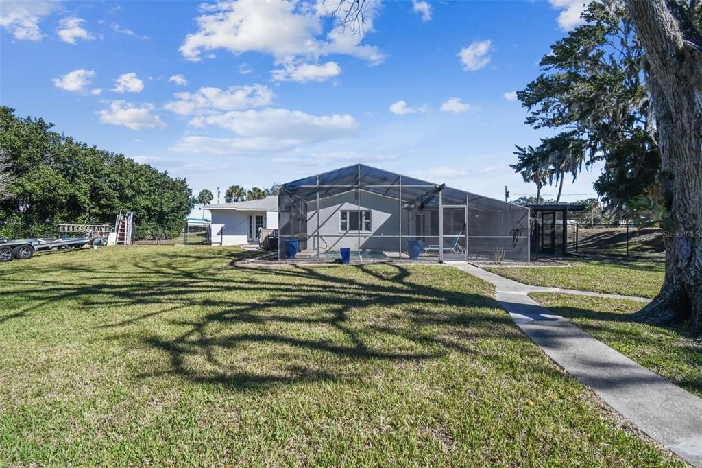 For Sale: $675,000 (3 beds, 2 baths, 1890 Square Feet)