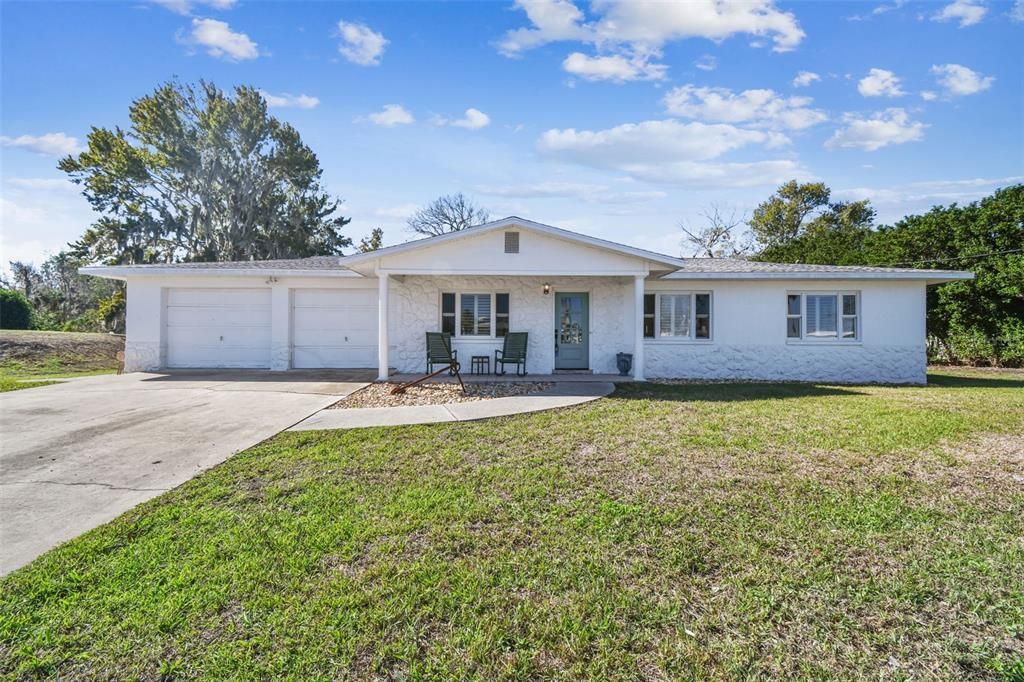 For Sale: $675,000 (3 beds, 2 baths, 1890 Square Feet)