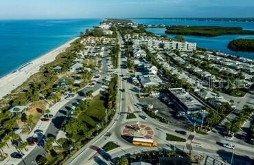 Round About at Englewood Beach