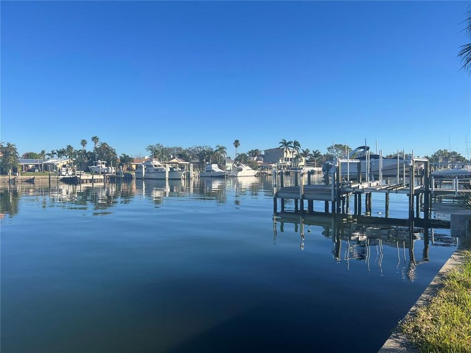 For Sale: $1,200,000 (2 beds, 2 baths, 1607 Square Feet)