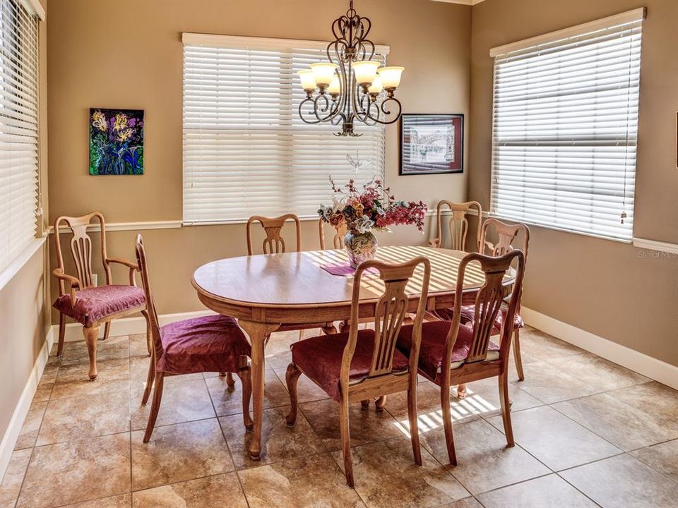 Dining room.