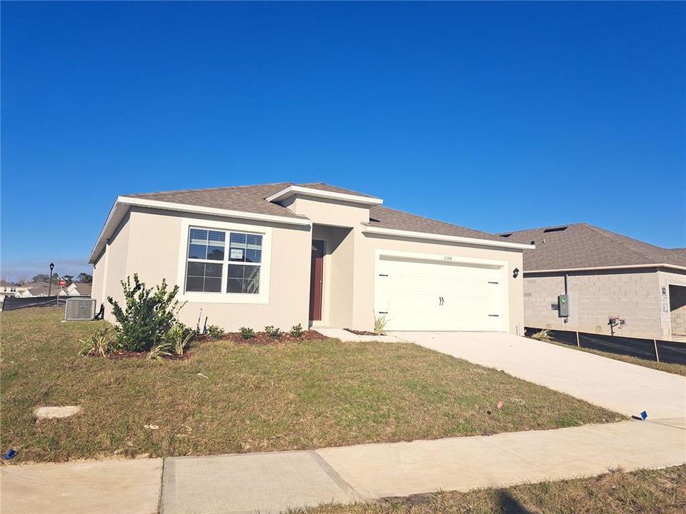 For Rent: $2,495 (4 beds, 2 baths, 2100 Square Feet)