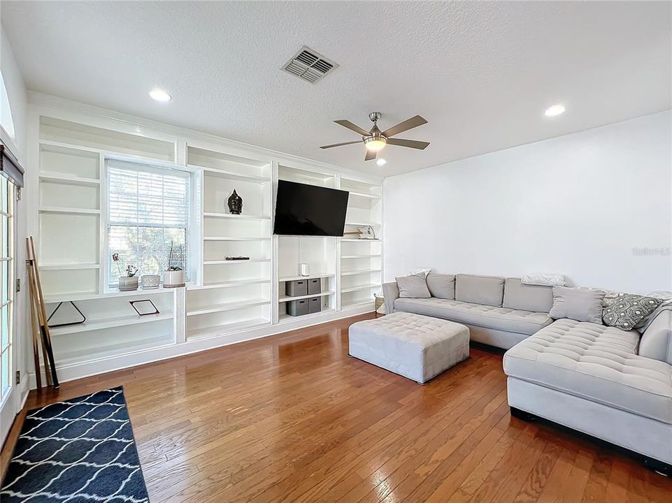 Living room, overlooking pool