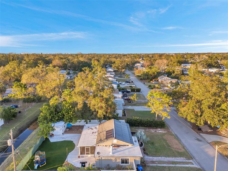 For Sale: $399,000 (3 beds, 2 baths, 1244 Square Feet)