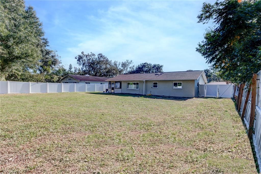 For Sale: $435,000 (3 beds, 2 baths, 1516 Square Feet)