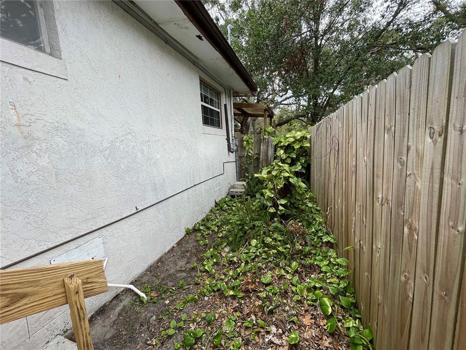 For Sale: $269,900 (3 beds, 1 baths, 1197 Square Feet)