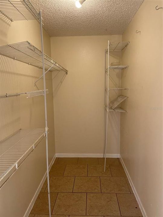 walk in closet