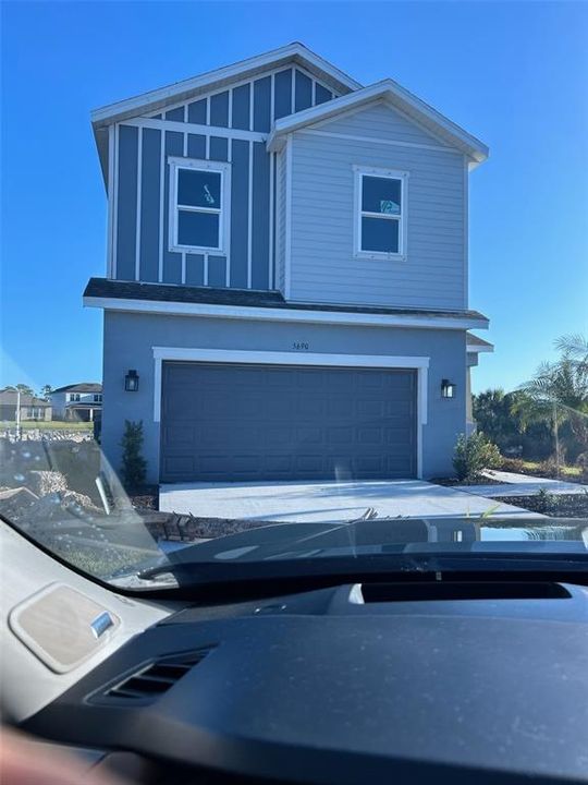 Recently Sold: $608,650 (4 beds, 2 baths, 2197 Square Feet)