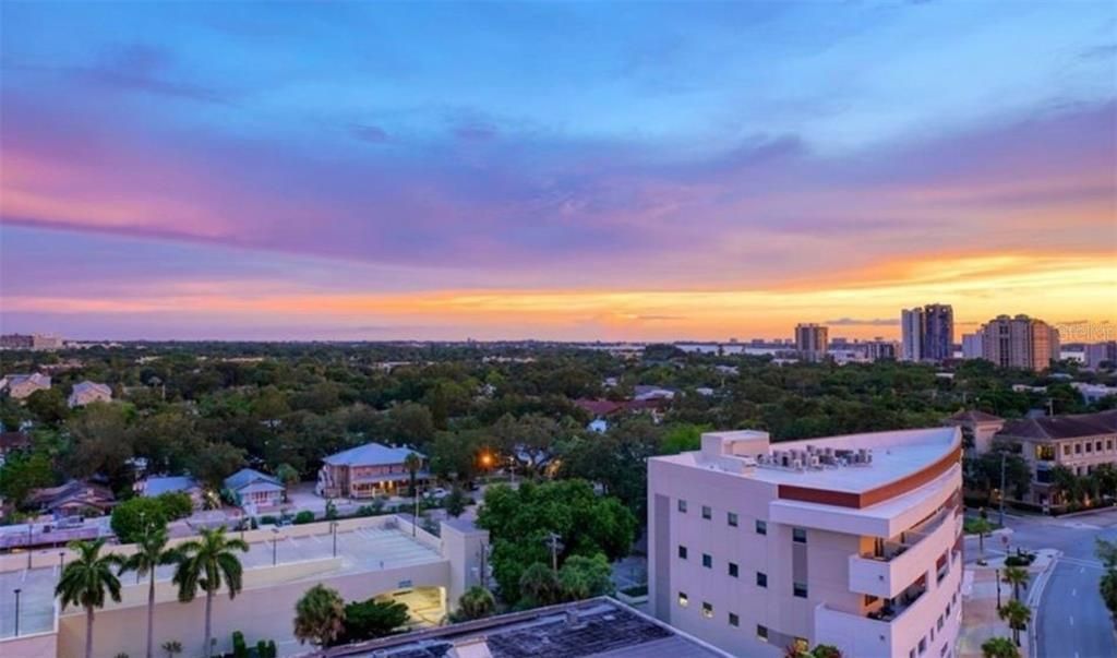 Serene Sarasota sky at dusk