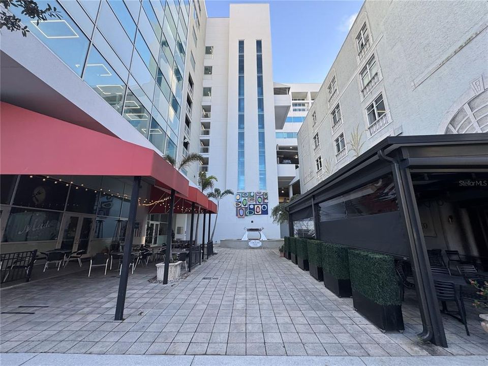 Main enterance for CityScape at Courthouse Centre