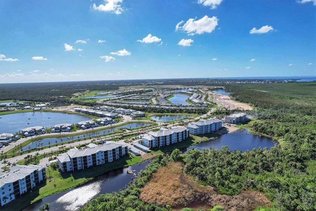 Ariel shot of Heritage Landing Condominiums