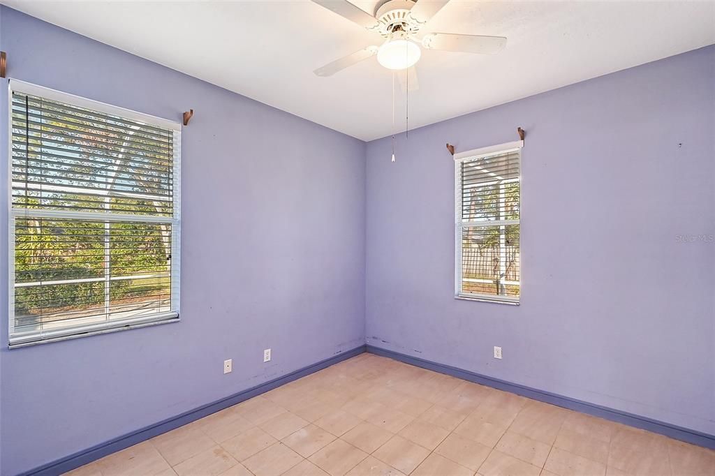 Bedroom 4 with ceiling fan