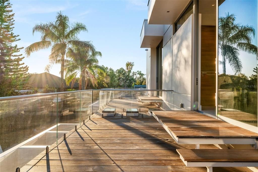 For Sale: $6,600,000 (4 beds, 4 baths, 4636 Square Feet)