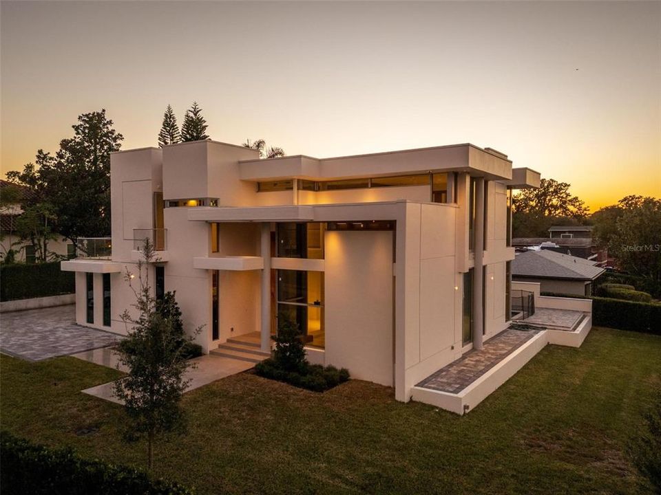 For Sale: $6,600,000 (4 beds, 4 baths, 4636 Square Feet)