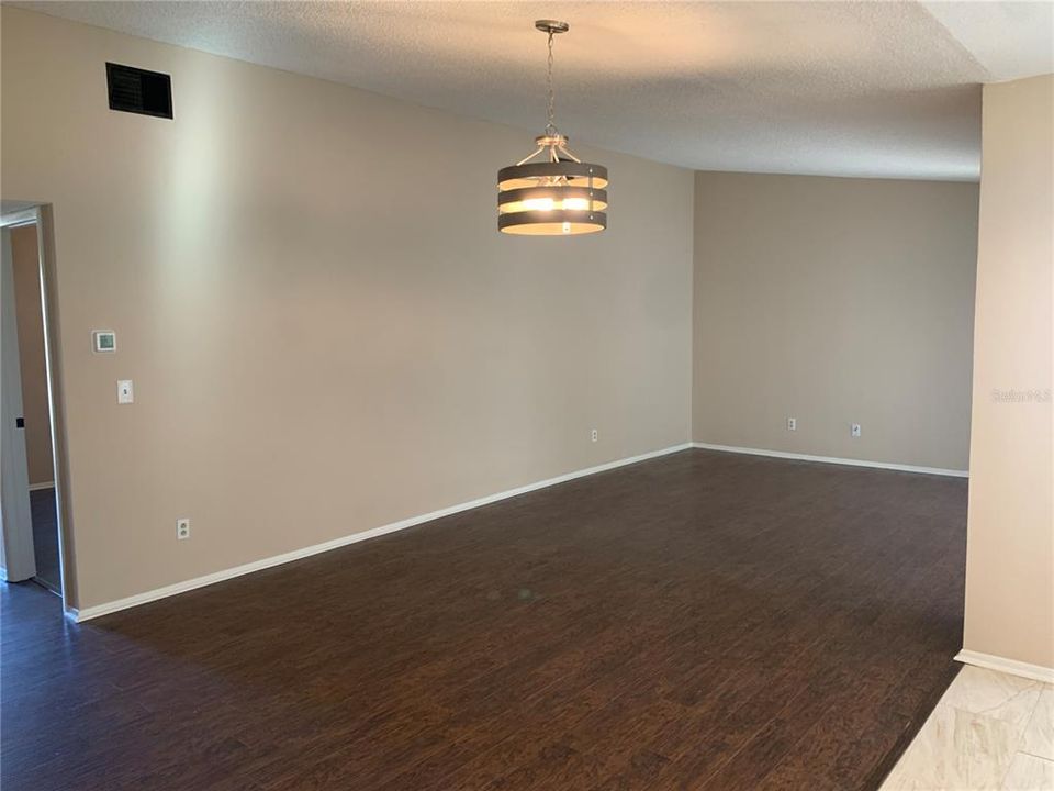 For Rent: $2,199 (2 beds, 2 baths, 1080 Square Feet)