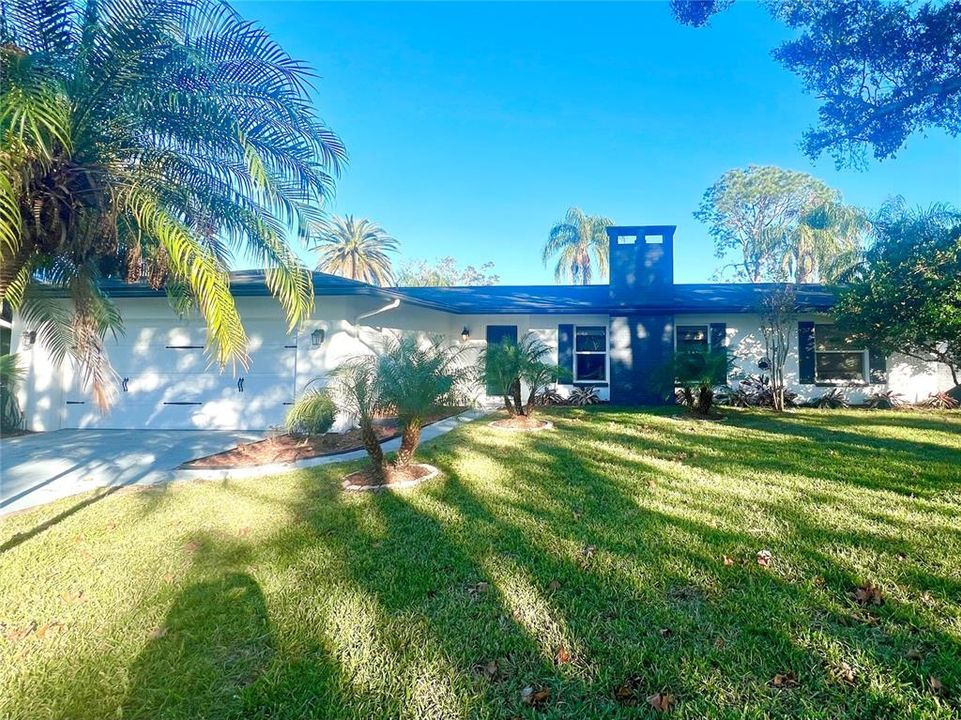 最近租的: $4,990 (4 贝兹, 2 浴室, 1980 平方英尺)