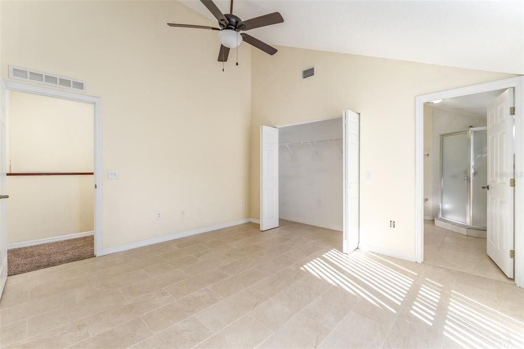 Active With Contract: $260,000 (3 beds, 3 baths, 1633 Square Feet)