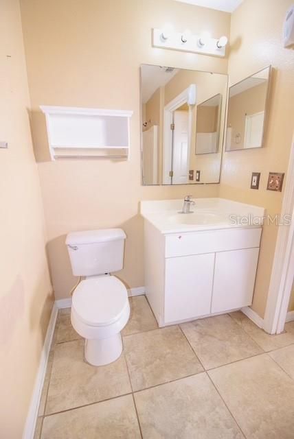 2nd Bathroom