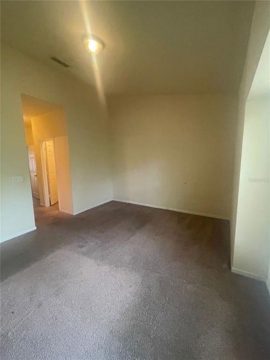 For Rent: $1,550 (2 beds, 2 baths, 1275 Square Feet)