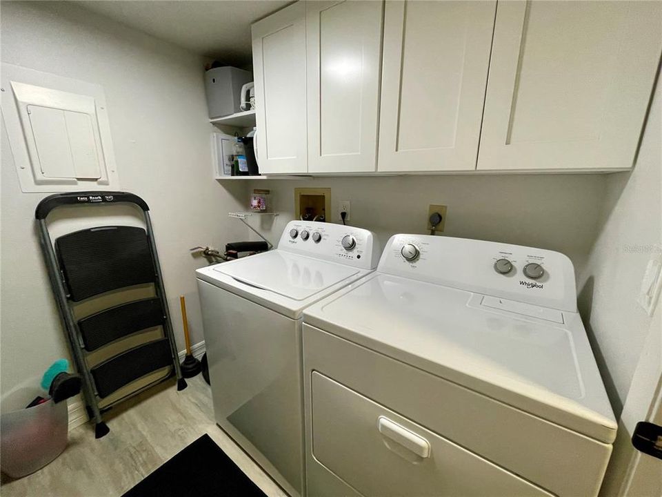 For Rent: $1,699 (2 beds, 2 baths, 1280 Square Feet)