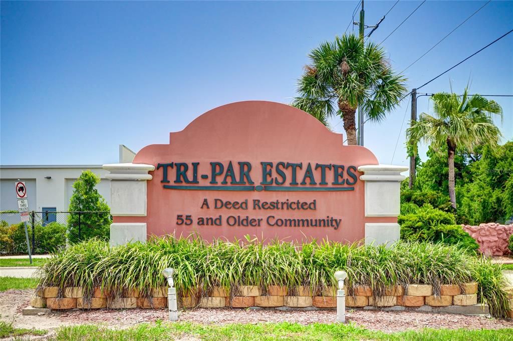 For Sale: $300,000 (2 beds, 2 baths, 1308 Square Feet)