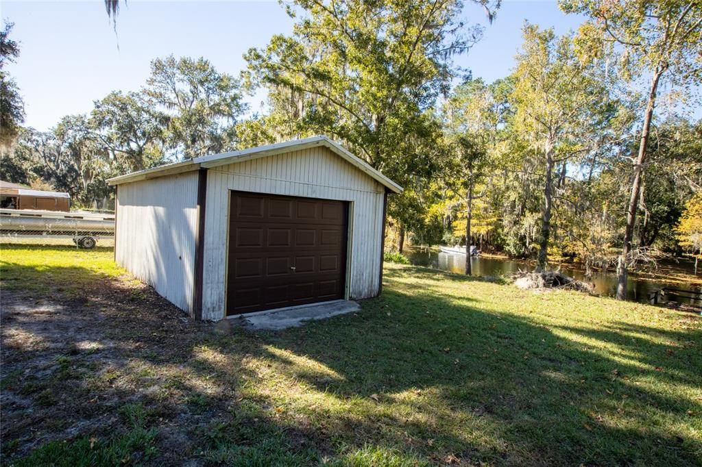 For Sale: $350,000 (3 beds, 2 baths, 2194 Square Feet)