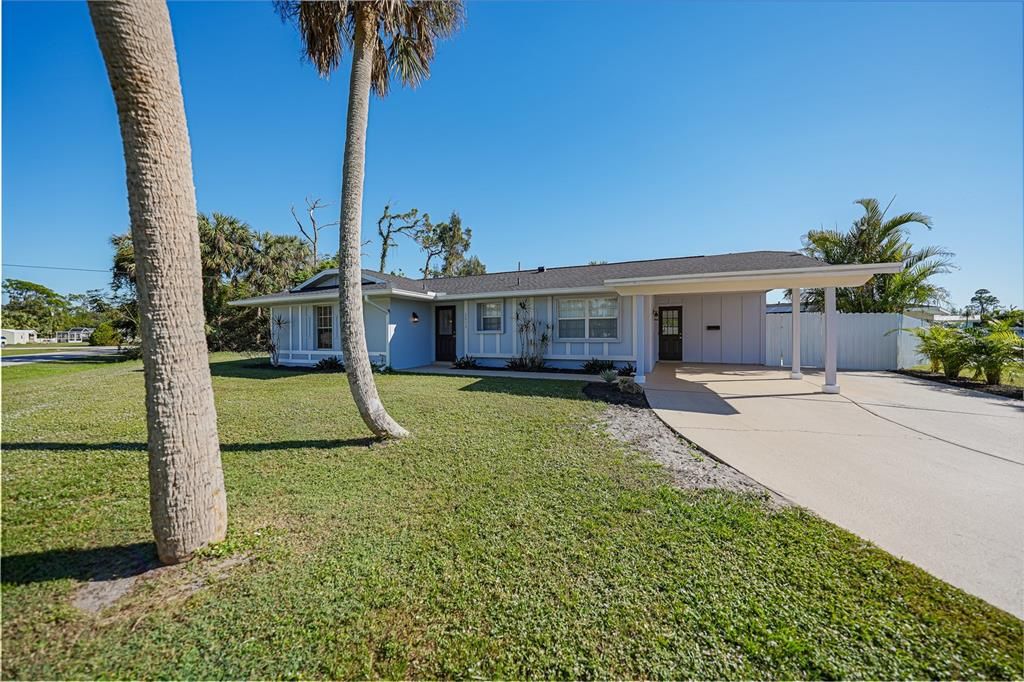 For Sale: $279,900 (3 beds, 2 baths, 1328 Square Feet)