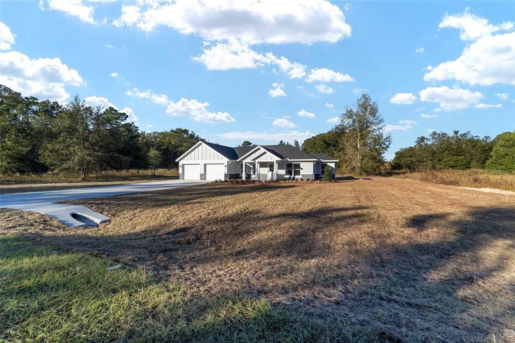 Active With Contract: $357,700 (4 beds, 2 baths, 1744 Square Feet)