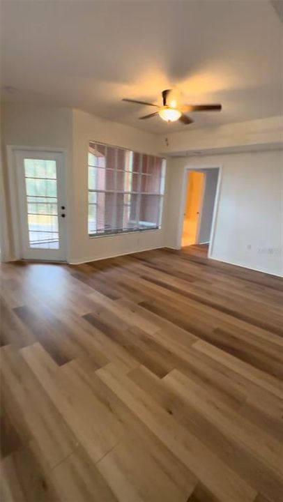 For Sale: $210,000 (2 beds, 2 baths, 1126 Square Feet)